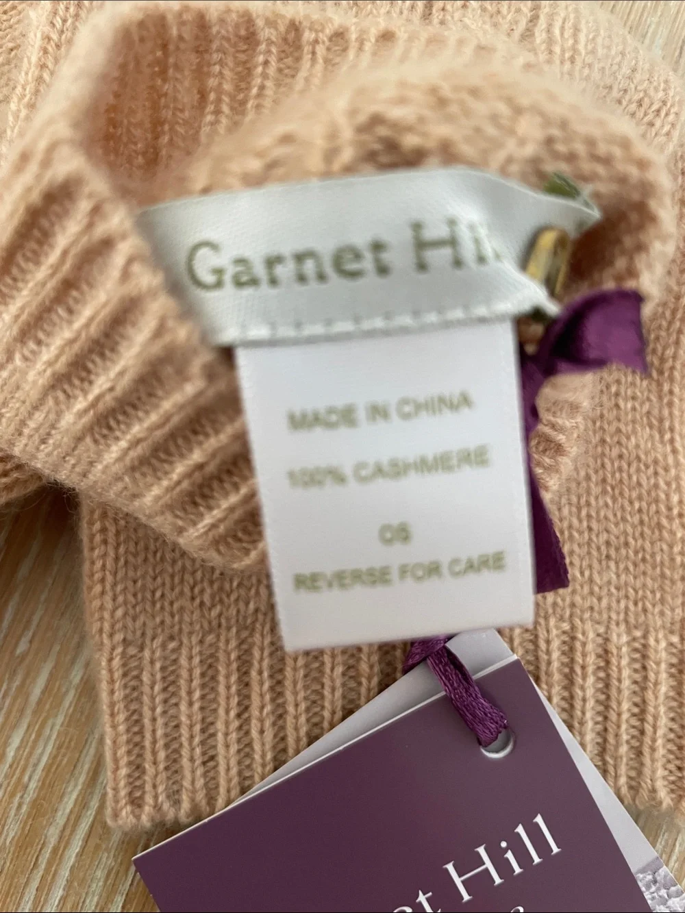 Garnet Hill Cashmere Gloves, NWT
